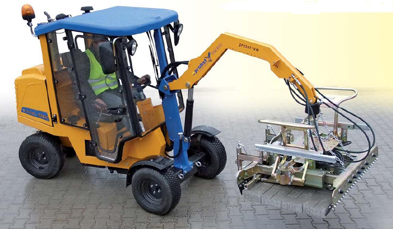 SAUR introduces mechanization to paving