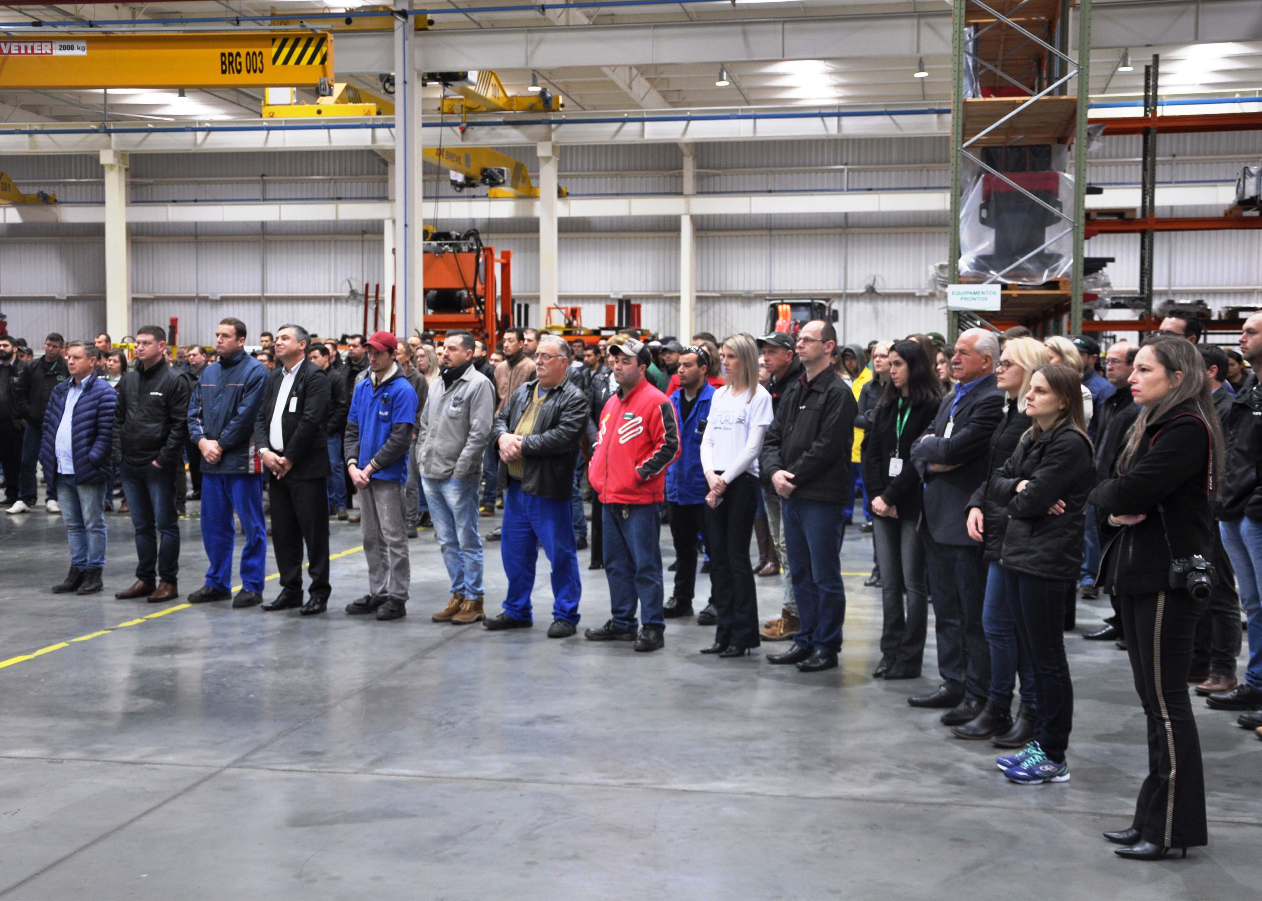 Momento_Civico_colaboradores_2_