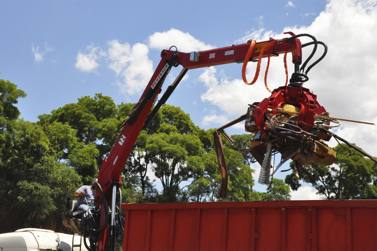 Amplie os seus conhecimentos sobre a reciclagem, os benefícios e a mecanização dos resíduos na movimentação sucateira.