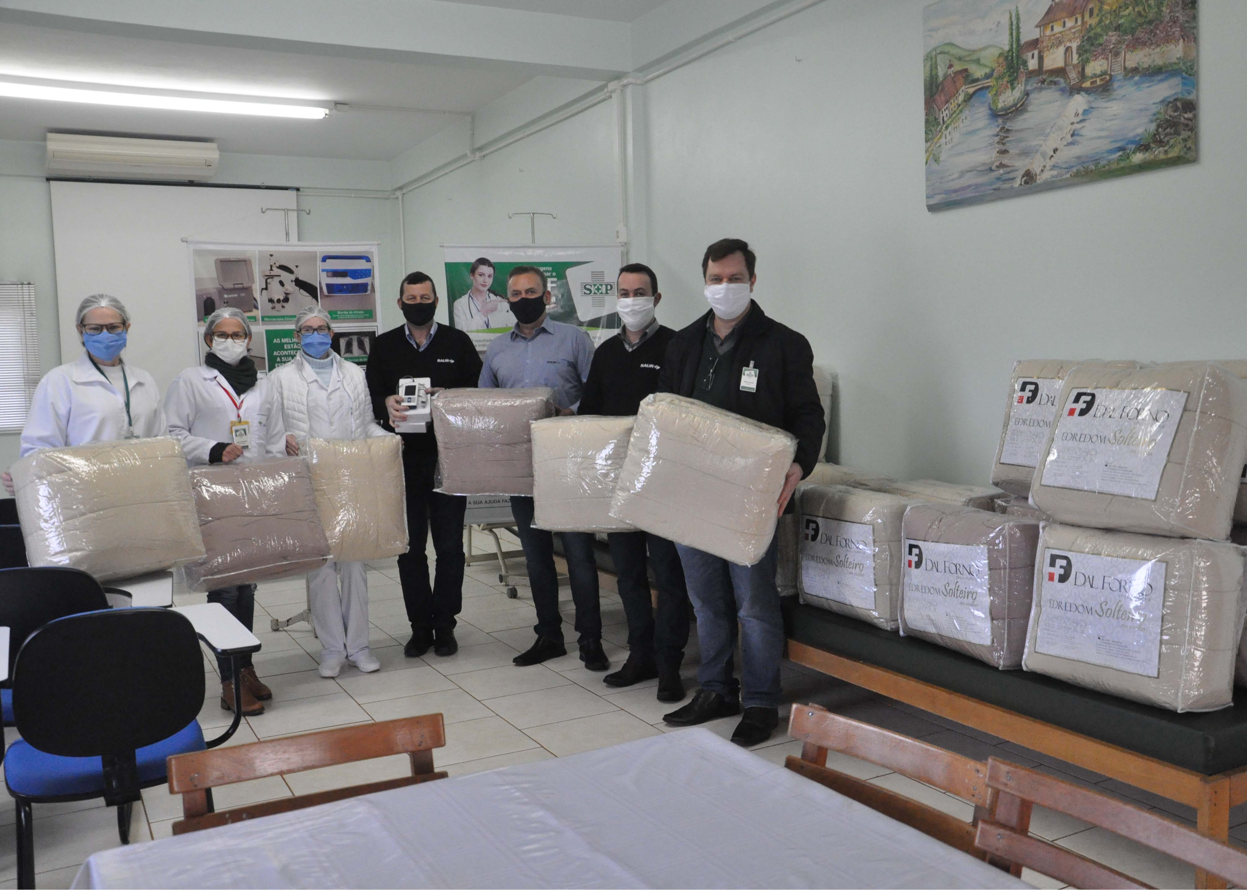 Mil lasanhas são vendidas pelos voluntários da SAUR em prol do Hospital de Panambi