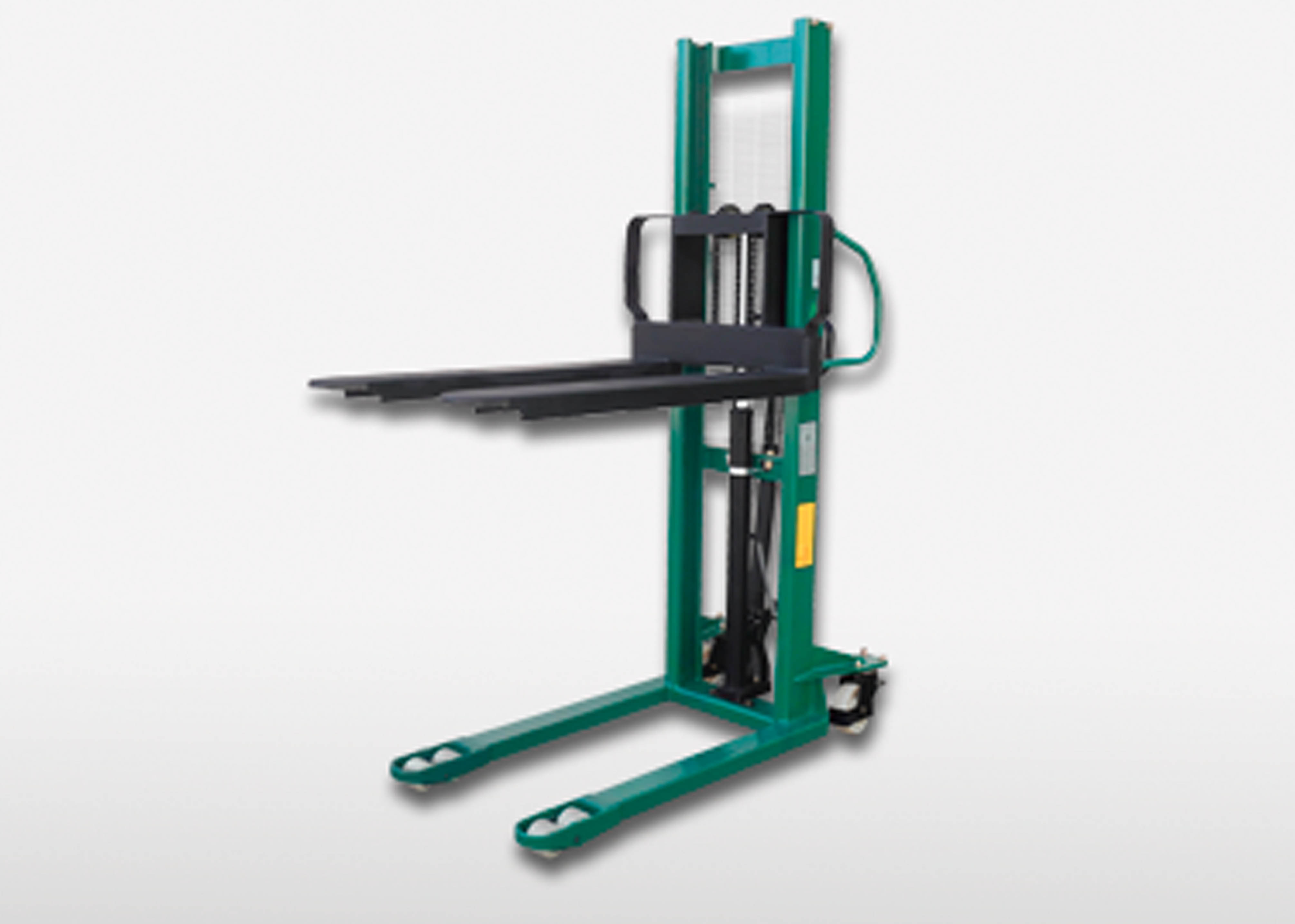 Entenda como é possível mecanizar o processo logístico interno de um frigorífico e atender as exigências legais do setor