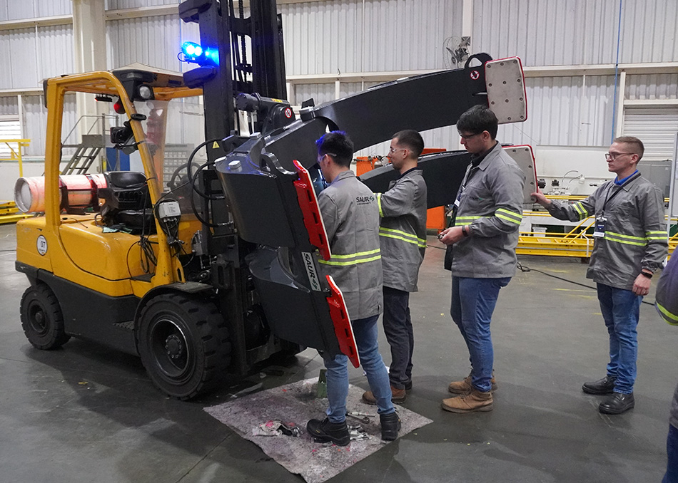 SAUR realizou o Treinamento de Qualificação Técnica Industrial para profissionais de Pós-venda do Paraguai e do Chile