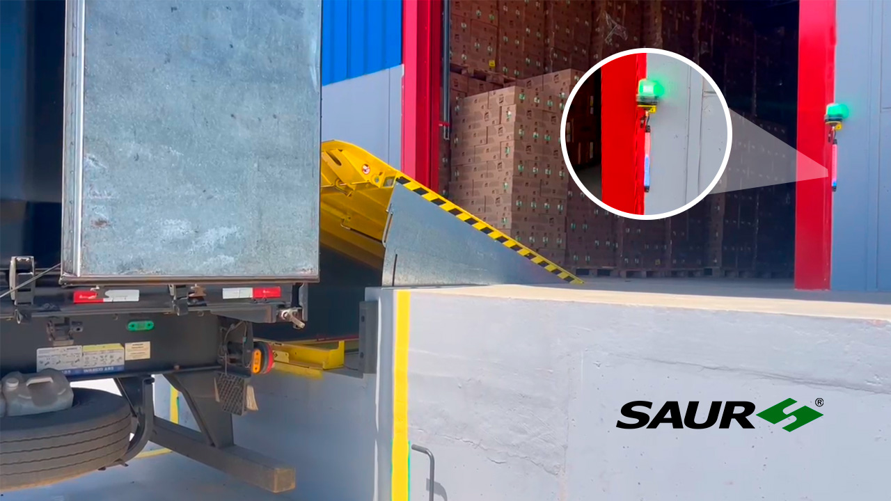 Kit de Sinalização para Niveladora de Docas e Calço de Rodas Inteligente | SAUR