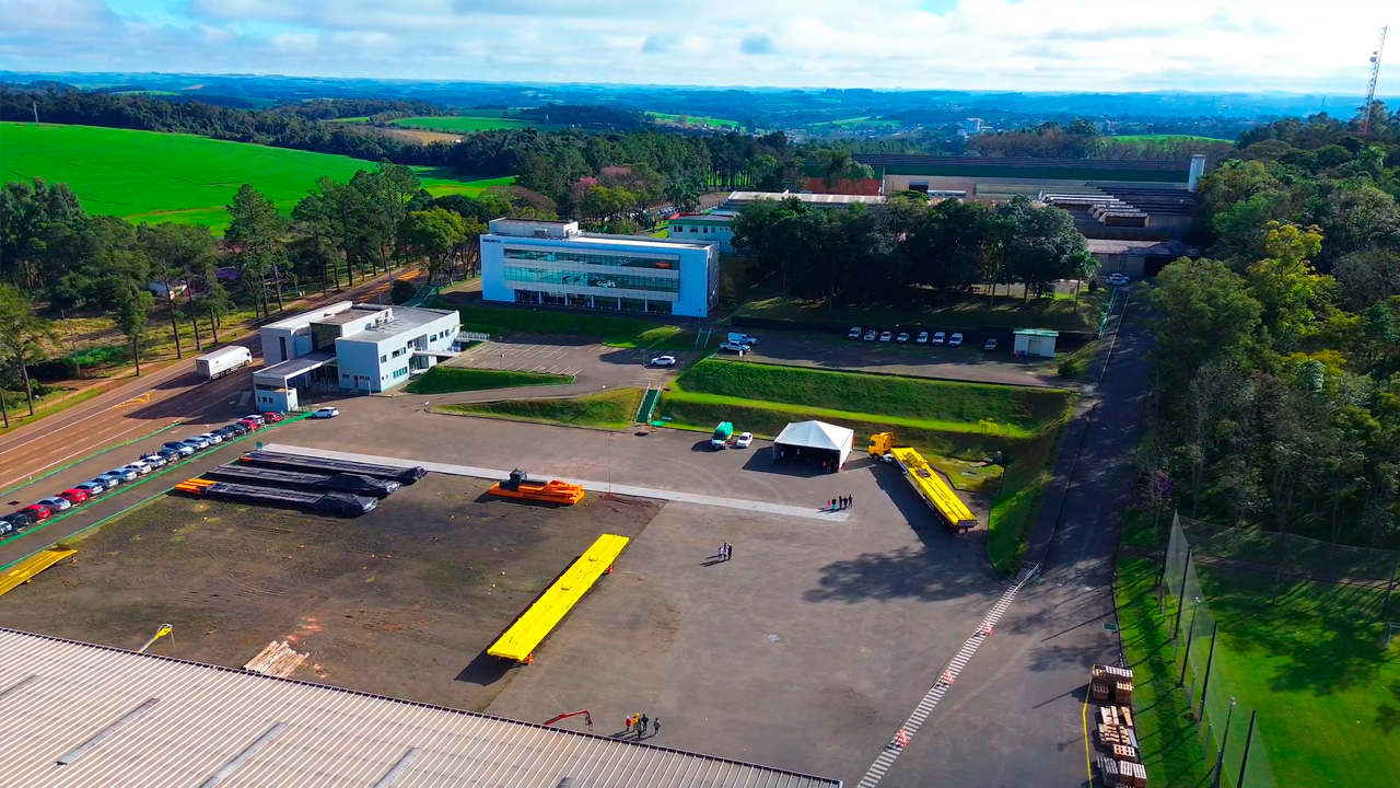 Giro na Fábrica SAUR