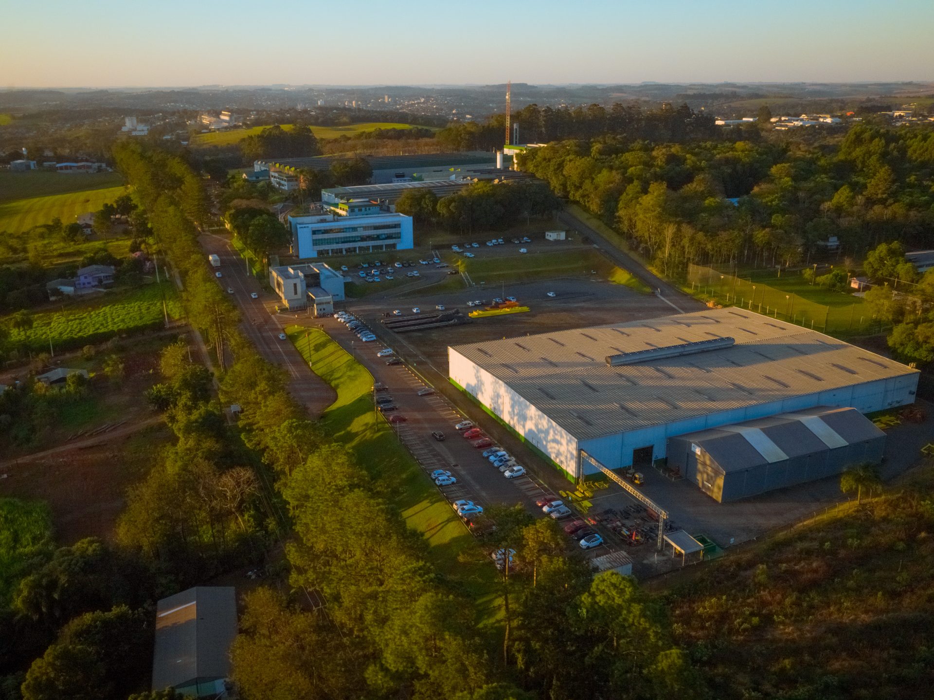 Envie um relato confidencial no nosso canal de denúncias